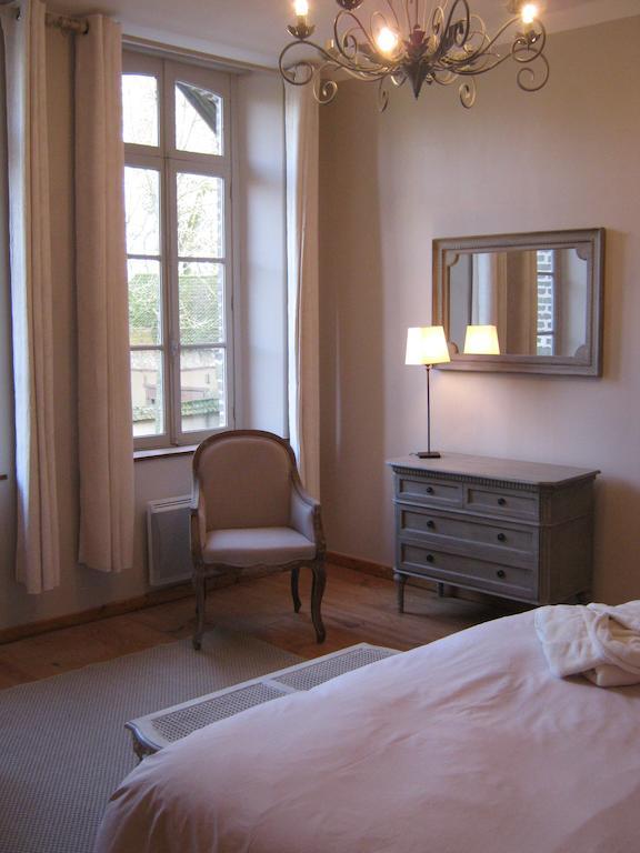 Aigneville Chambres D'Hotes La Chance Au Roy الغرفة الصورة